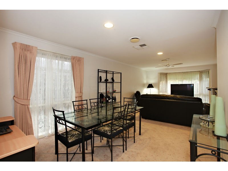 5 David Court, Narre Warren VIC 3805