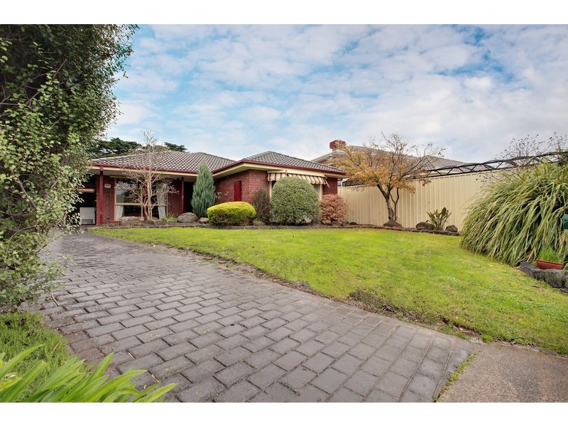 5 David Court, Narre Warren VIC 3805