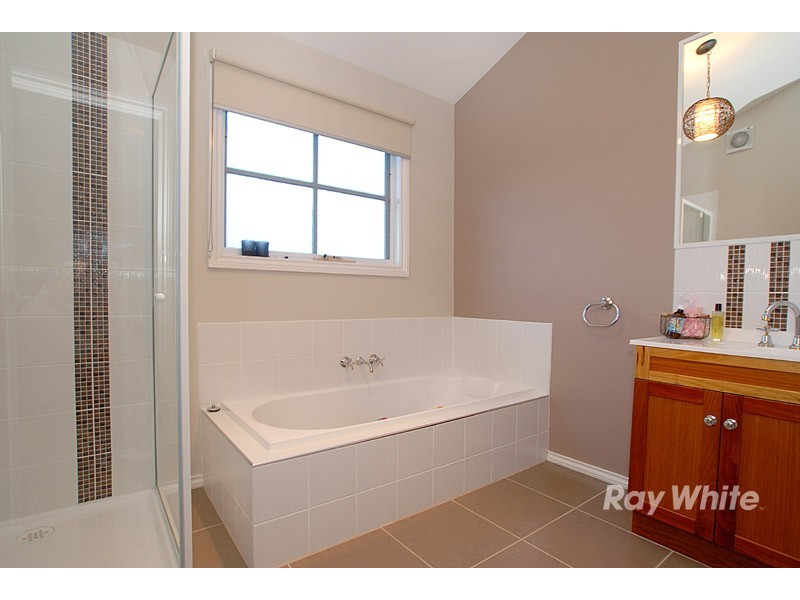 65 The Circuit, Pakenham VIC 3810