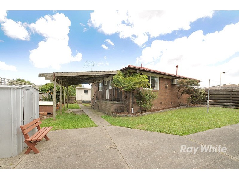 16 Bradley Terrace, Narre Warren VIC 3805