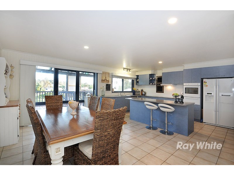 16 McNabb Street, Berwick VIC 3806