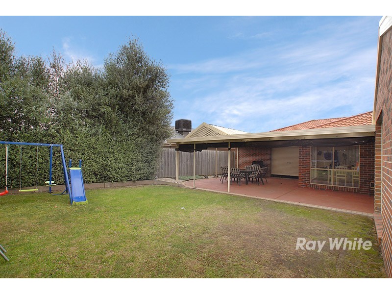 23 Deakin Court, Berwick VIC 3806