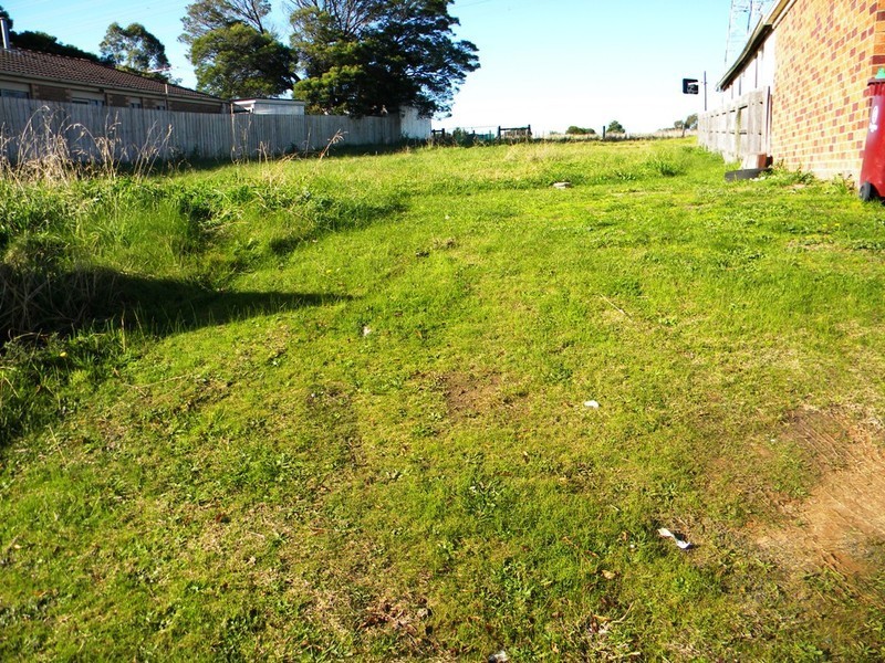 12 Jessica Drive, Hampton Park VIC 3976