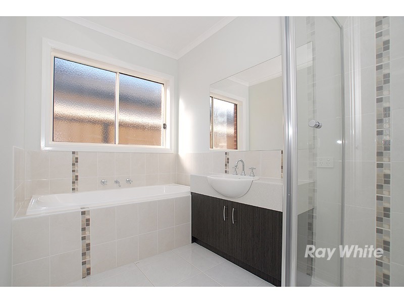 3 Amstel Mews, Cranbourne VIC 3977