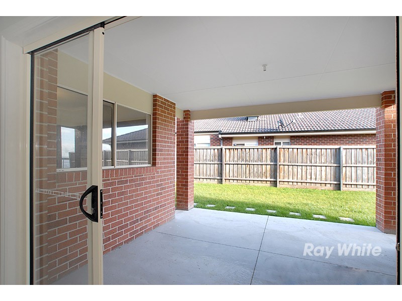 3 Amstel Mews, Cranbourne VIC 3977