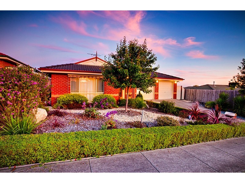 9 Gilbert Place, Berwick VIC 3806