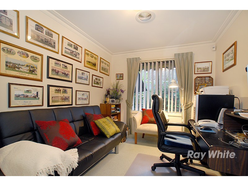 21 Wood Road, Narre Warren South VIC 3805