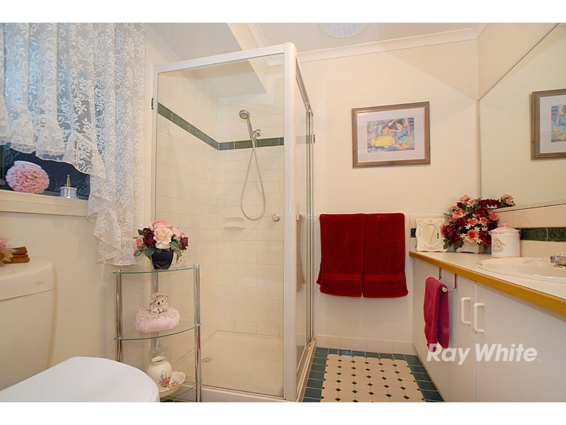 21 Wood Road, Narre Warren South VIC 3805