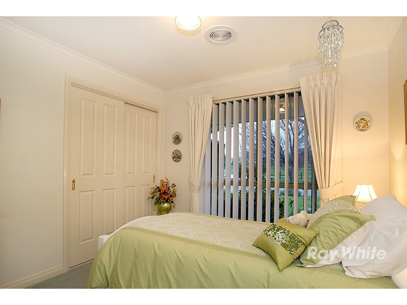 21 Wood Road, Narre Warren South VIC 3805
