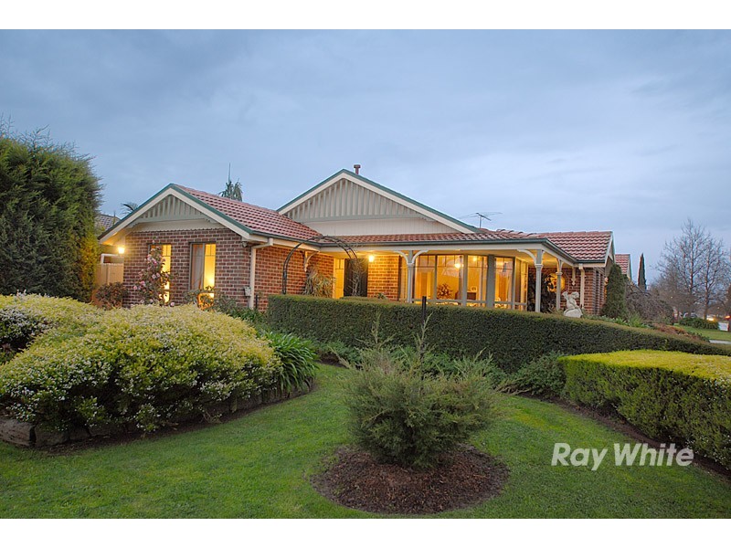 21 Wood Road, Narre Warren South VIC 3805