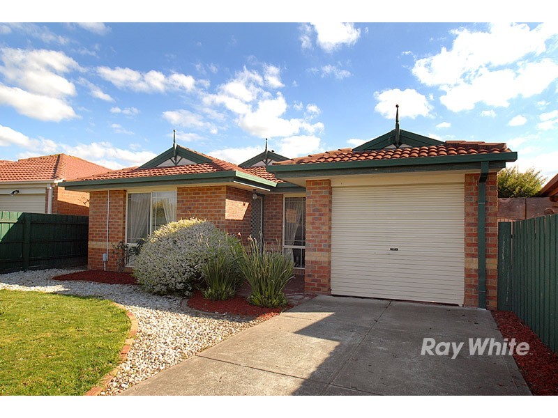 12 Riddlestone Court, Narre Warren South VIC 3805