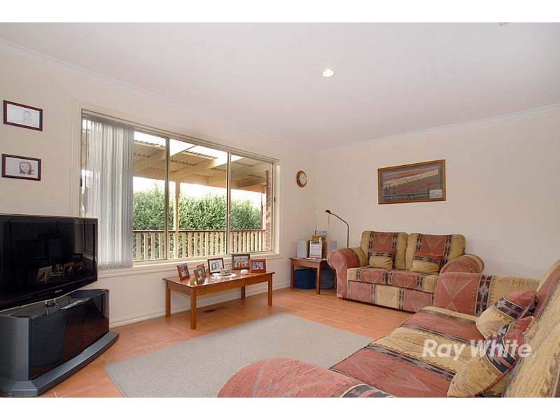 7 Eastern Park Square, Narre Warren South VIC 3805