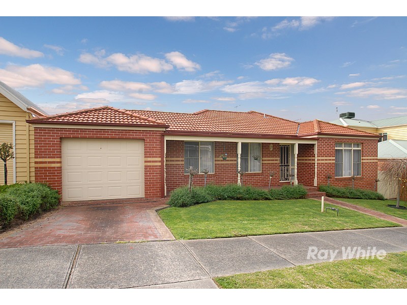 7 Eastern Park Square, Narre Warren South VIC 3805