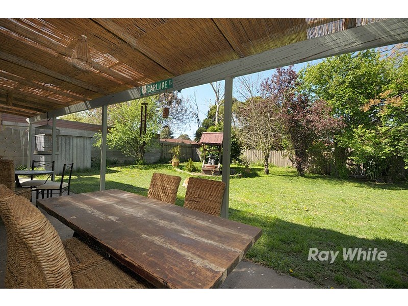 4 Carluke Close, Berwick VIC 3806