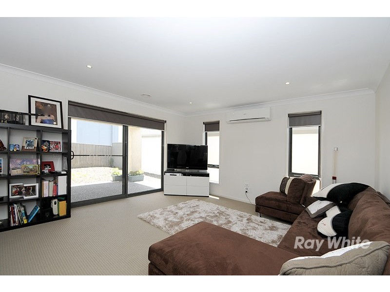 23 Meridian Circuit, Berwick VIC 3806