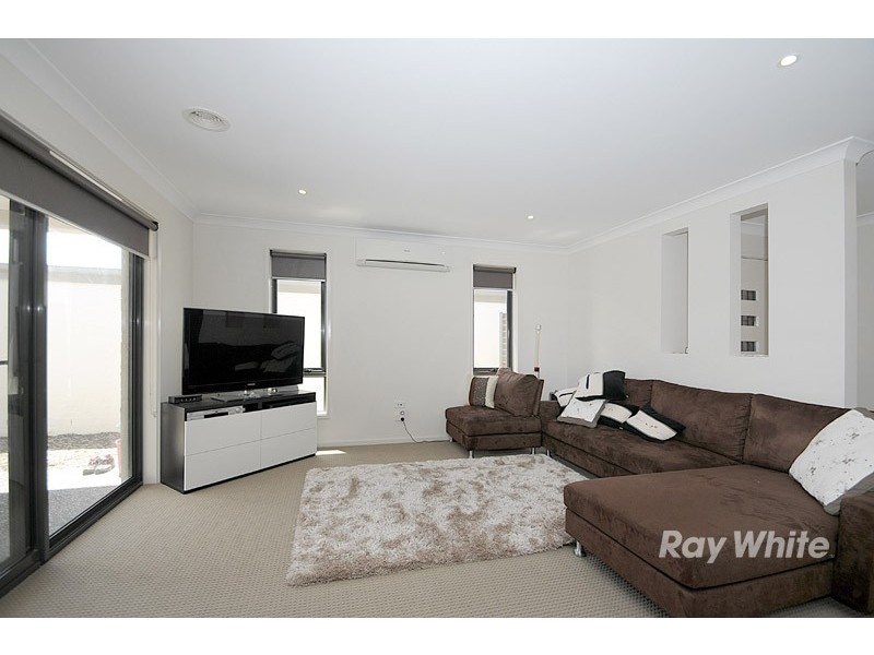 23 Meridian Circuit, Berwick VIC 3806