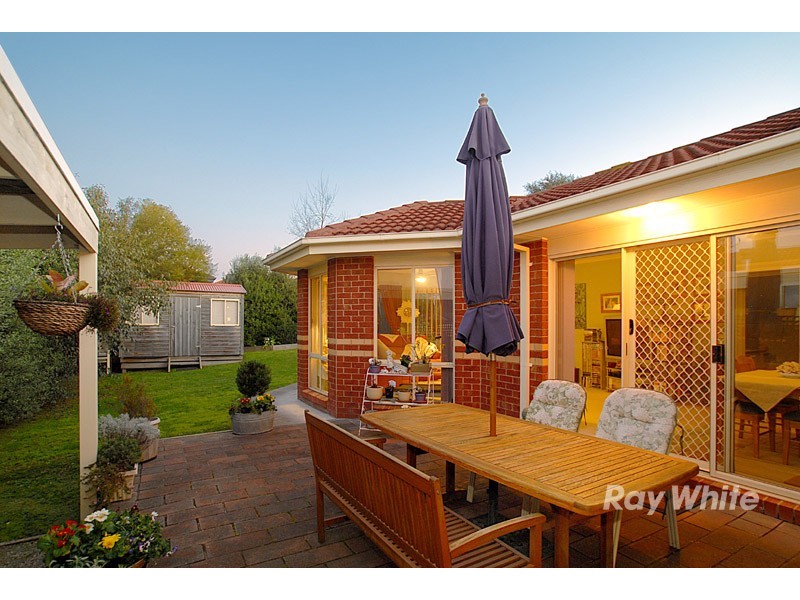 25 Crystal Brook Court, Narre Warren South VIC 3805