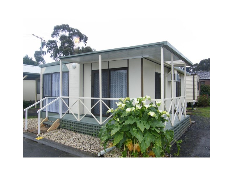 Cabin 12, 20 Brunt Road, Beaconsfield VIC 3807