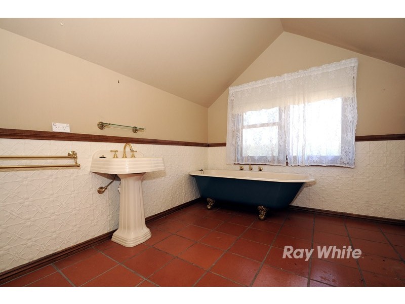 120 Norbury Road, Beaconsfield Upper VIC 3808