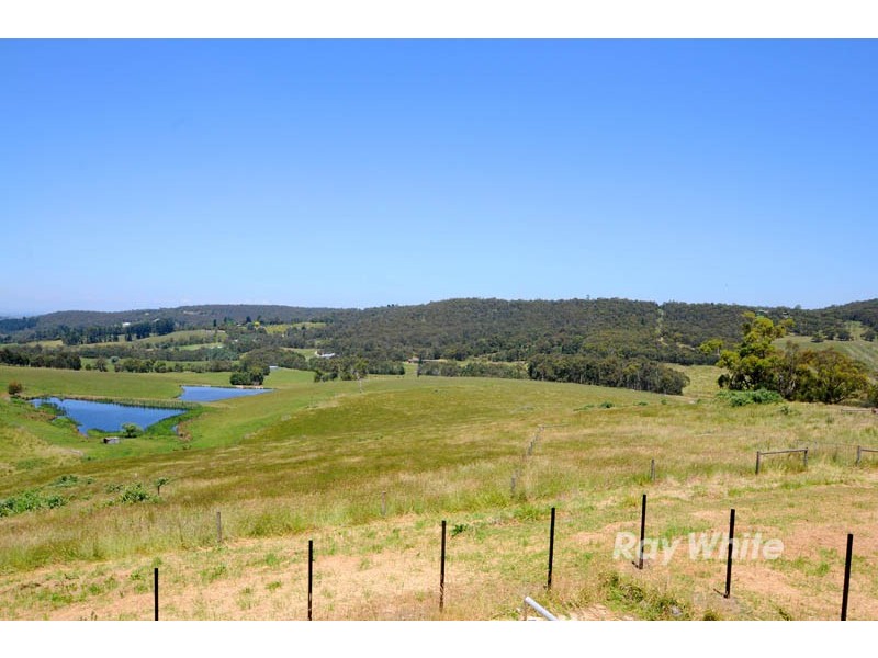 120 Norbury Road, Beaconsfield Upper VIC 3808