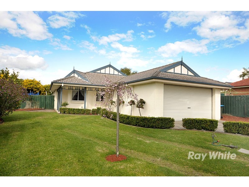 16 Tangerine Drive, Narre Warren South VIC 3805