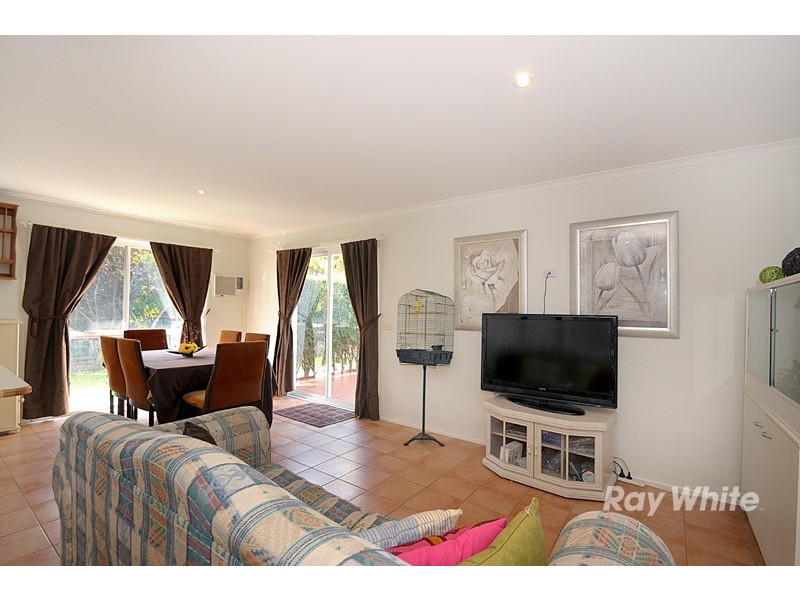 16 Tangerine Drive, Narre Warren South VIC 3805