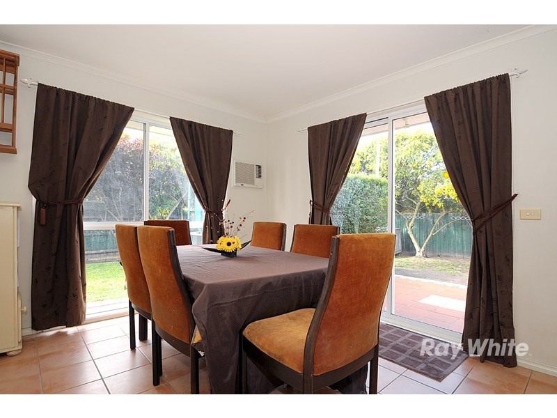 16 Tangerine Drive, Narre Warren South VIC 3805
