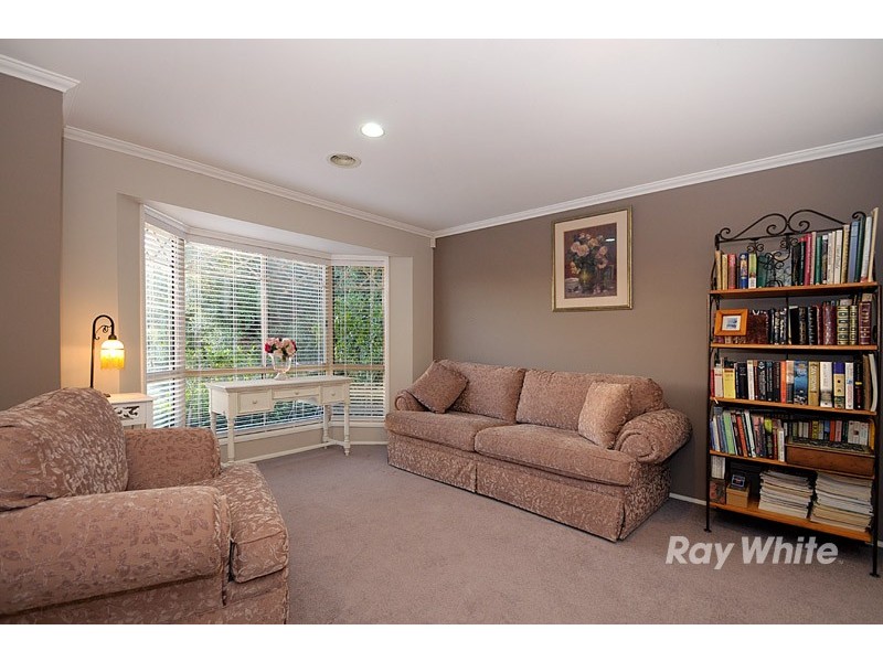 8 Retreat Circuit, Beaconsfield VIC 3807