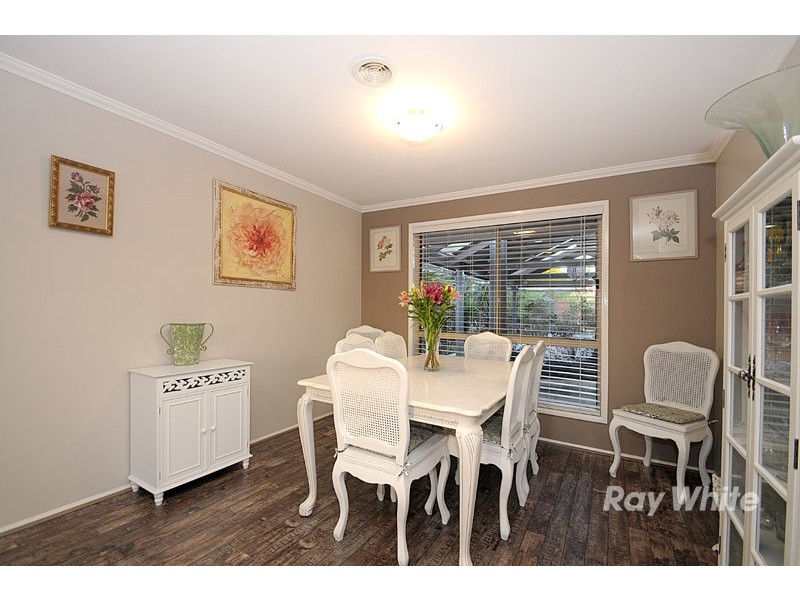 8 Retreat Circuit, Beaconsfield VIC 3807