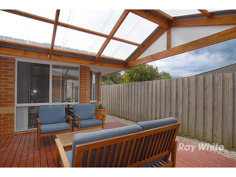 71 The Promenade, Narre Warren South VIC 3805