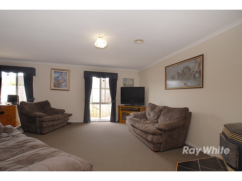 71 The Promenade, Narre Warren South VIC 3805