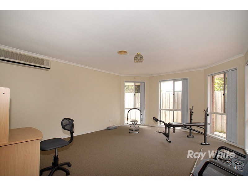71 The Promenade, Narre Warren South VIC 3805