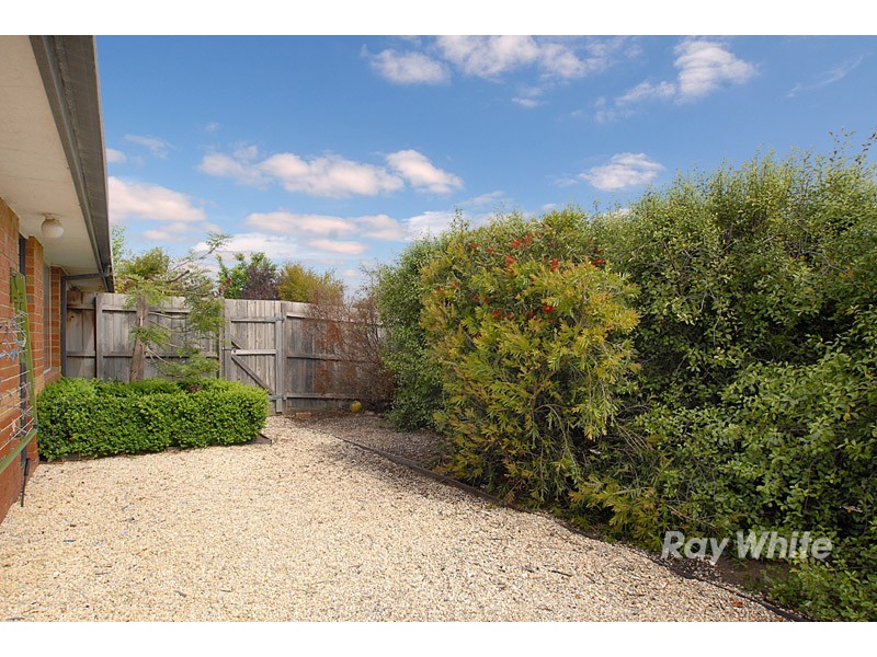 71 The Promenade, Narre Warren South VIC 3805