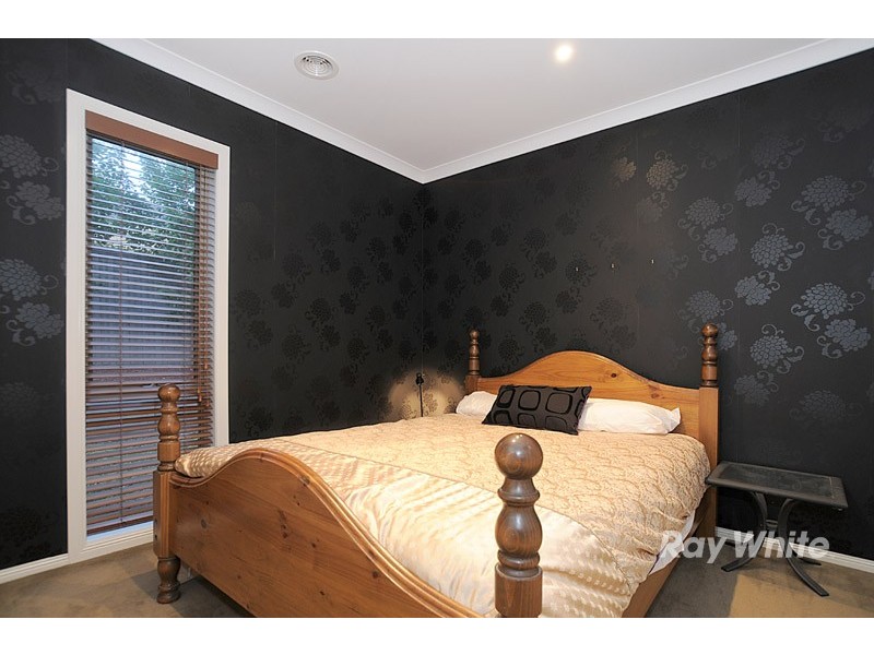 4 Chase Boulevard, Berwick VIC 3806