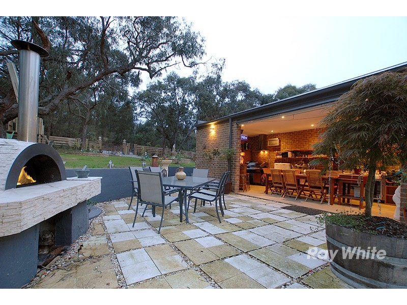 107 Beaconsfield Emerald Road, Beaconsfield Upper VIC 3808