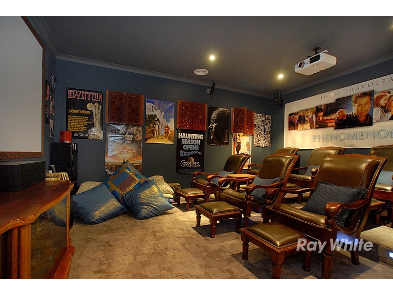 107 Beaconsfield Emerald Road, Beaconsfield Upper VIC 3808