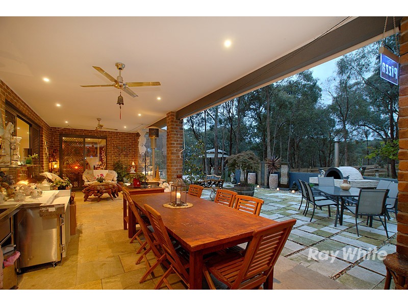 107 Beaconsfield Emerald Road, Beaconsfield Upper VIC 3808