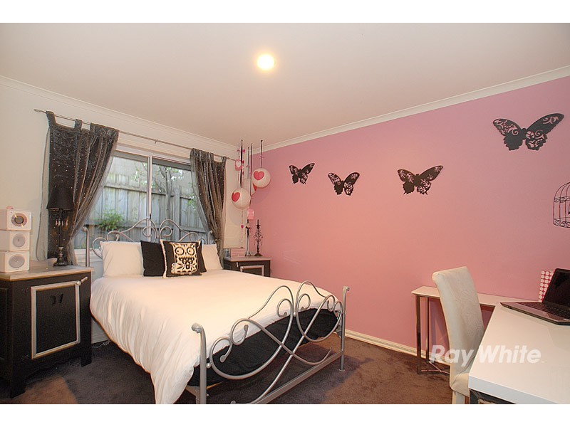 14 Grantham Crescent, Berwick VIC 3806