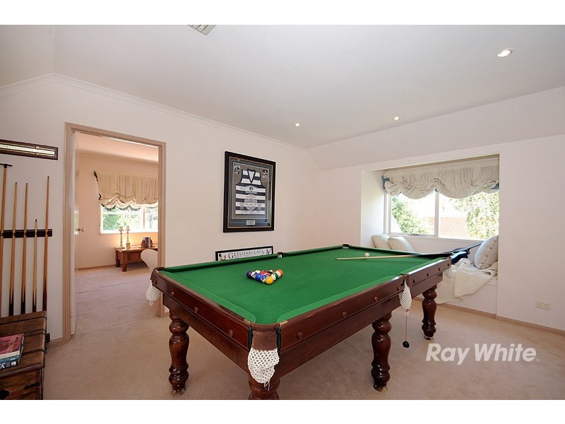 9  The Crescent, Narre Warren South VIC 3805