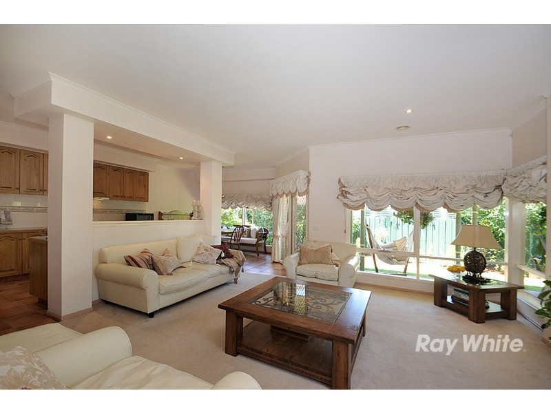 9  The Crescent, Narre Warren South VIC 3805