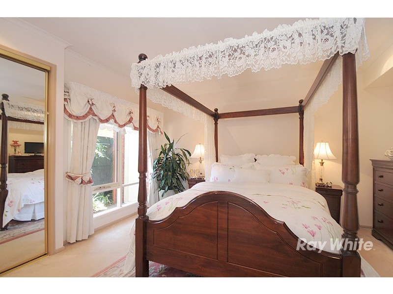 9  The Crescent, Narre Warren South VIC 3805