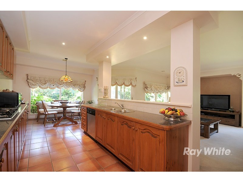 9  The Crescent, Narre Warren South VIC 3805