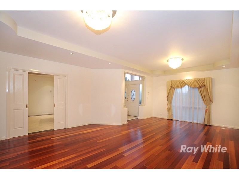206 Belgrave Hallam Road, Narre Warren North VIC 3804