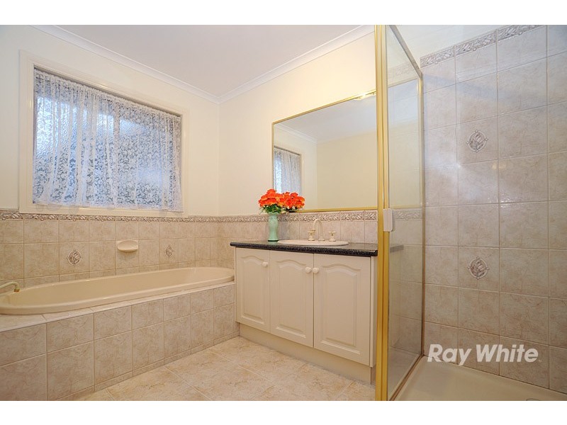 206 Belgrave Hallam Road, Narre Warren North VIC 3804