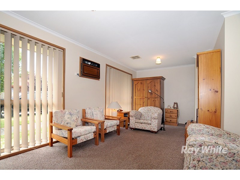 13 Festival Terrace, Berwick VIC 3806