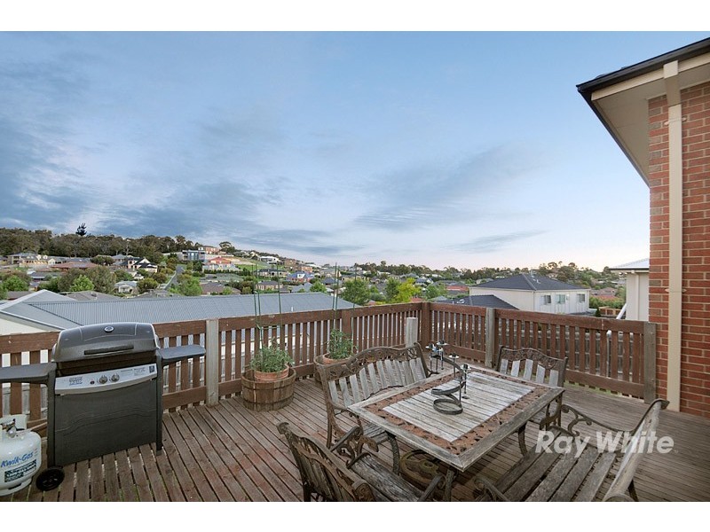 58 Scenic Drive, Beaconsfield VIC 3807