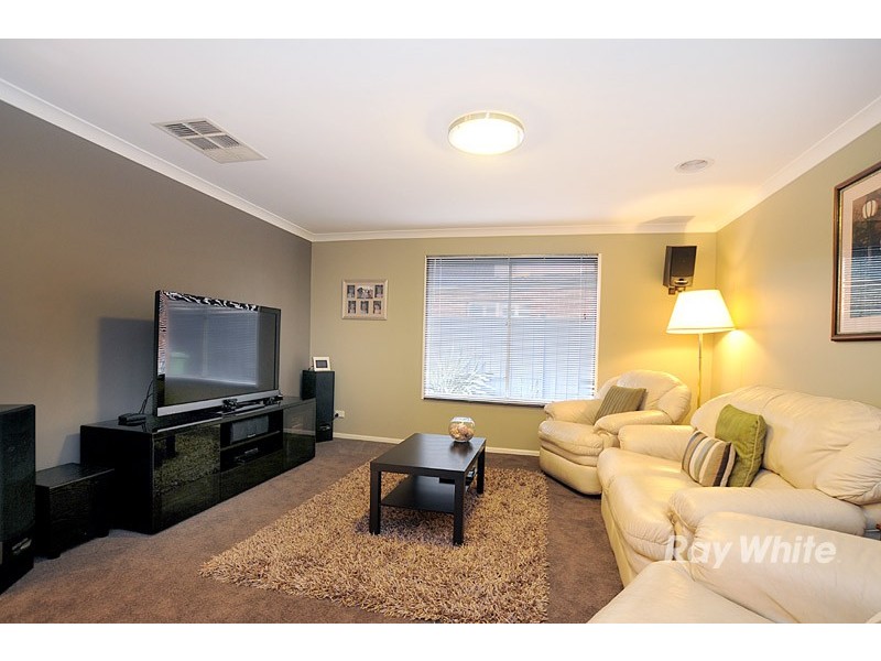 7  Eva Florence Way, Narre Warren South VIC 3805