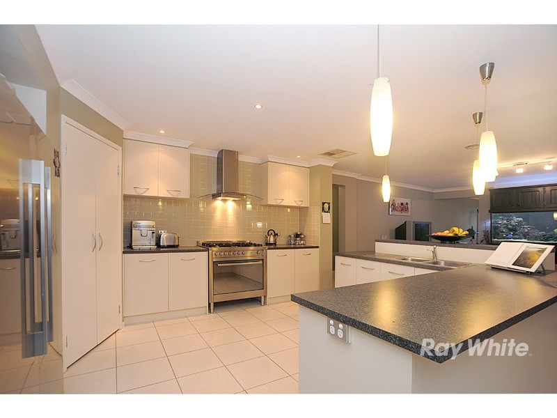 7  Eva Florence Way, Narre Warren South VIC 3805