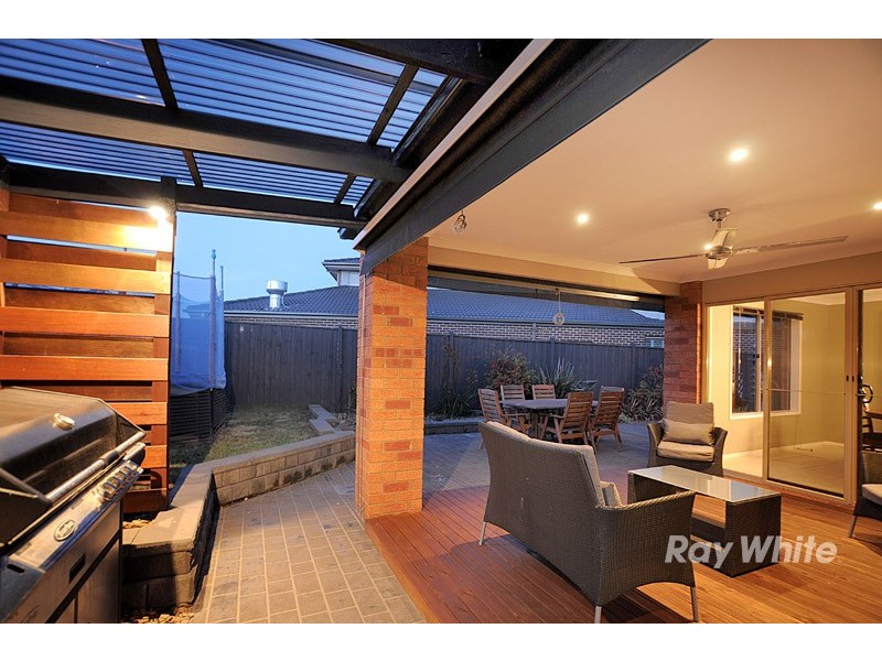 7  Eva Florence Way, Narre Warren South VIC 3805