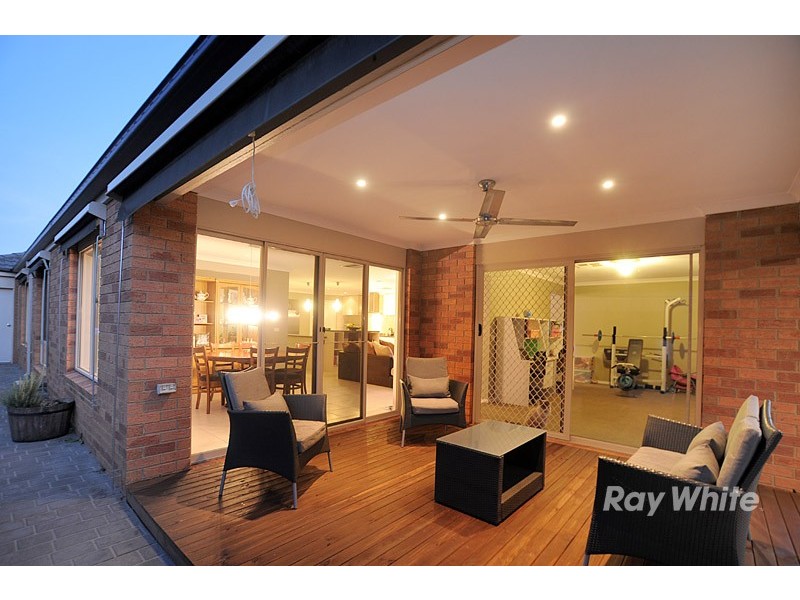 7  Eva Florence Way, Narre Warren South VIC 3805